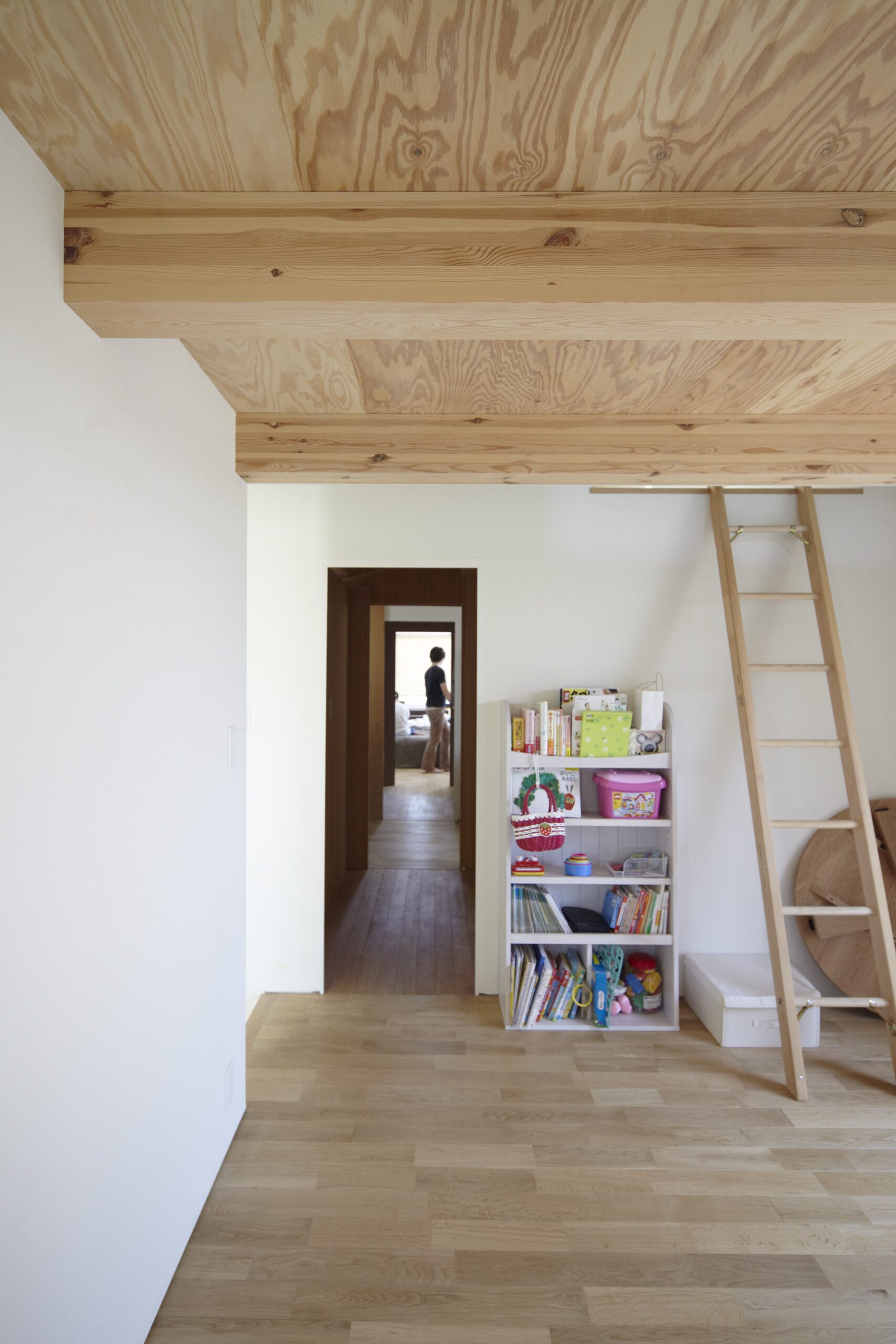 シキナミカズヤ建築研究所の施工事例｜地方移住で叶える木造住宅。自然と調和し、感情を揺さぶる設計で普遍的な居心地を生む住まい セタガヤの家