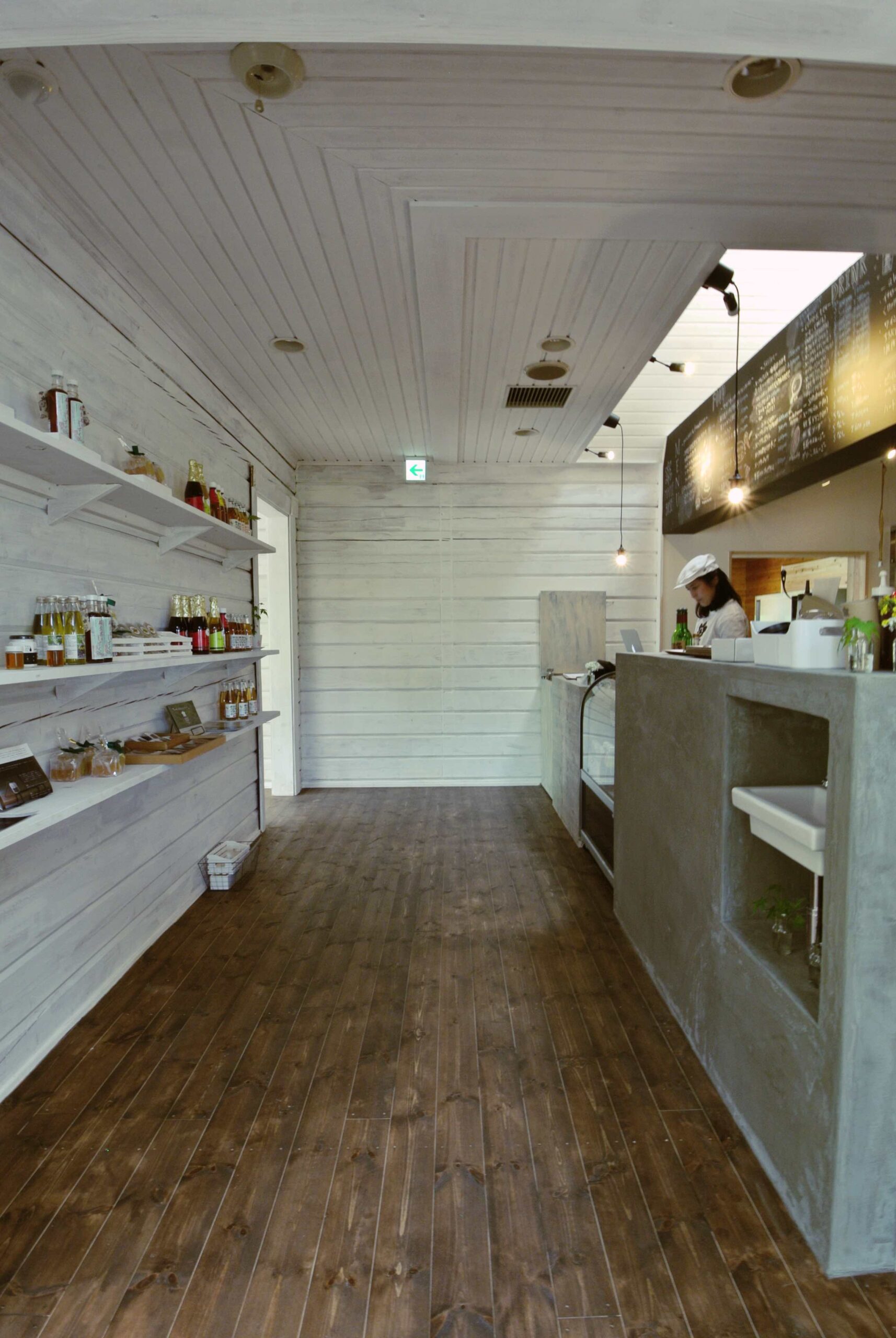 シキナミカズヤ建築研究所の施工事例｜地方移住で叶える木造住宅。自然と調和し、感情を揺さぶる設計で普遍的な居心地を生む住まい