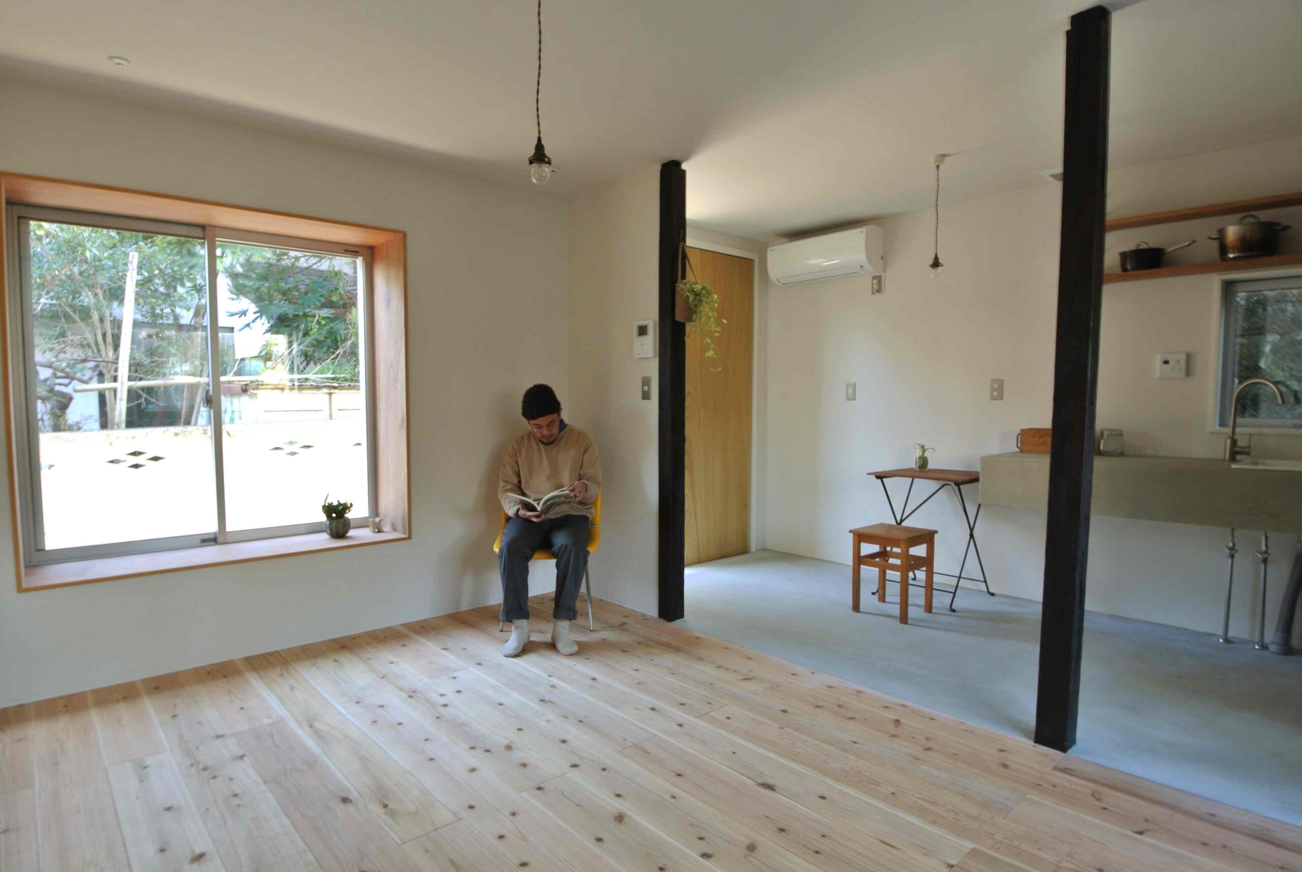 シキナミカズヤ建築研究所の施工事例｜地方移住で叶える木造住宅。自然と調和し、感情を揺さぶる設計で普遍的な居心地を生む住まい ヨコスカのアパートメント